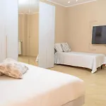 Aura Piedimonte Etneo