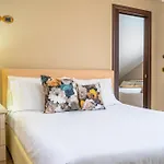 Aura Villa *